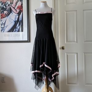 Kiki sleeveless asymmetric dress L